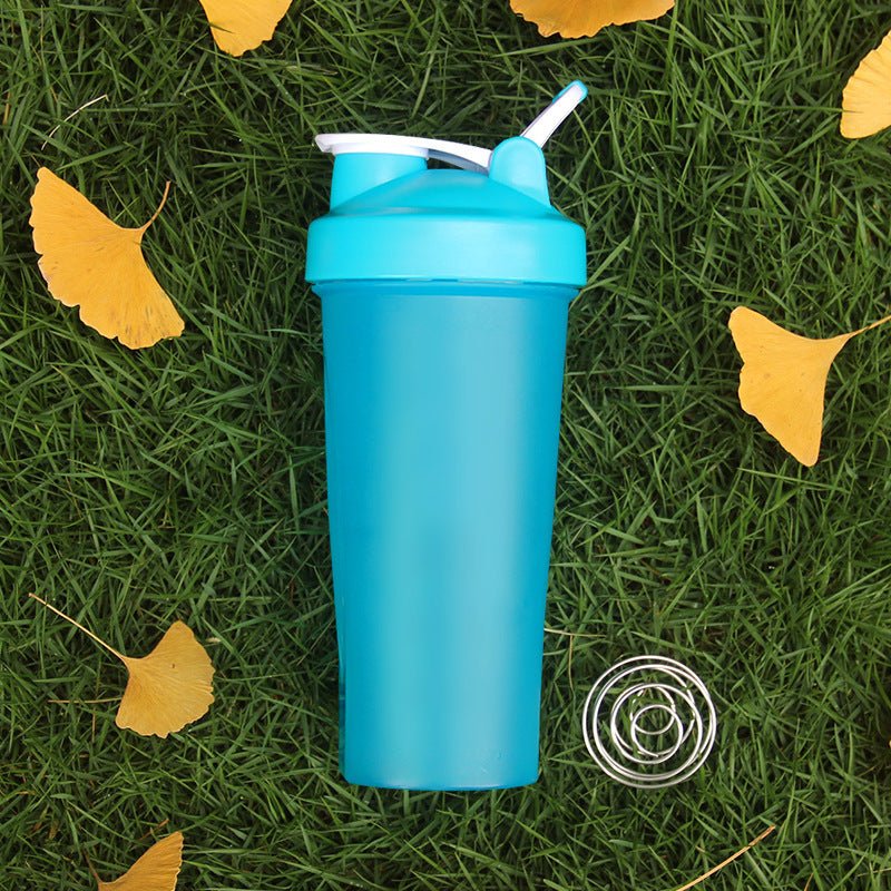 Fitness portable shaking cup protein powder milk shake cup 600ml mixing cup sports plastic water cup - IronWear Co.