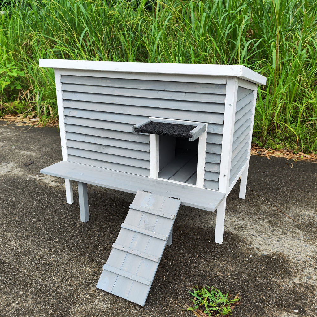 Outdoor Breathable Cat House for Outside Cats,Cat Shelter for Feral Cats with Escape Door,Porch Deck - IronWear Co.